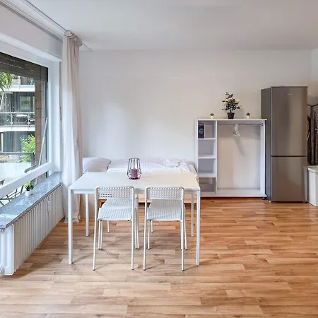 T&k - - 1 Mit Schoenem Gartenblick - 25min Fair Dus Krefeld